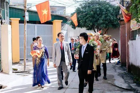 Chuẩn bị trước giờ rước dâu