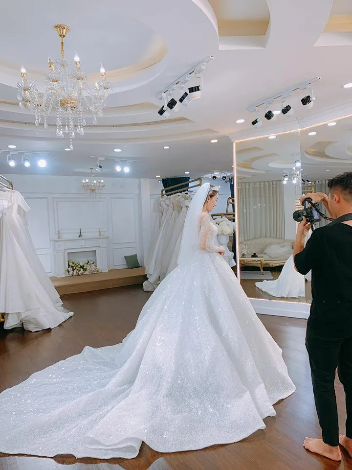 Những điều cần lưu ý trong buổi thử váy cưới