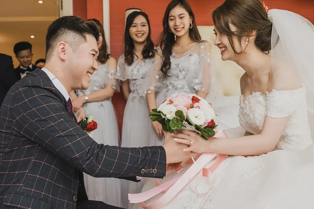 Lễ Cưới (Lễ Thành Hôn, Lễ Đón Dâu): Ngày Hạnh Phúc Trăm Năm
