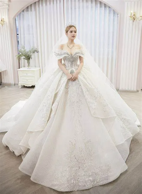 Chi tiết rời linh hoạt (Detachable Elements for Versatility)